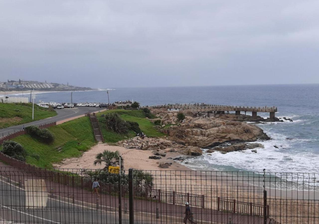 Whale Rock, Modern Beachfront Apartment Μάργκεϊτ Εξωτερικό φωτογραφία