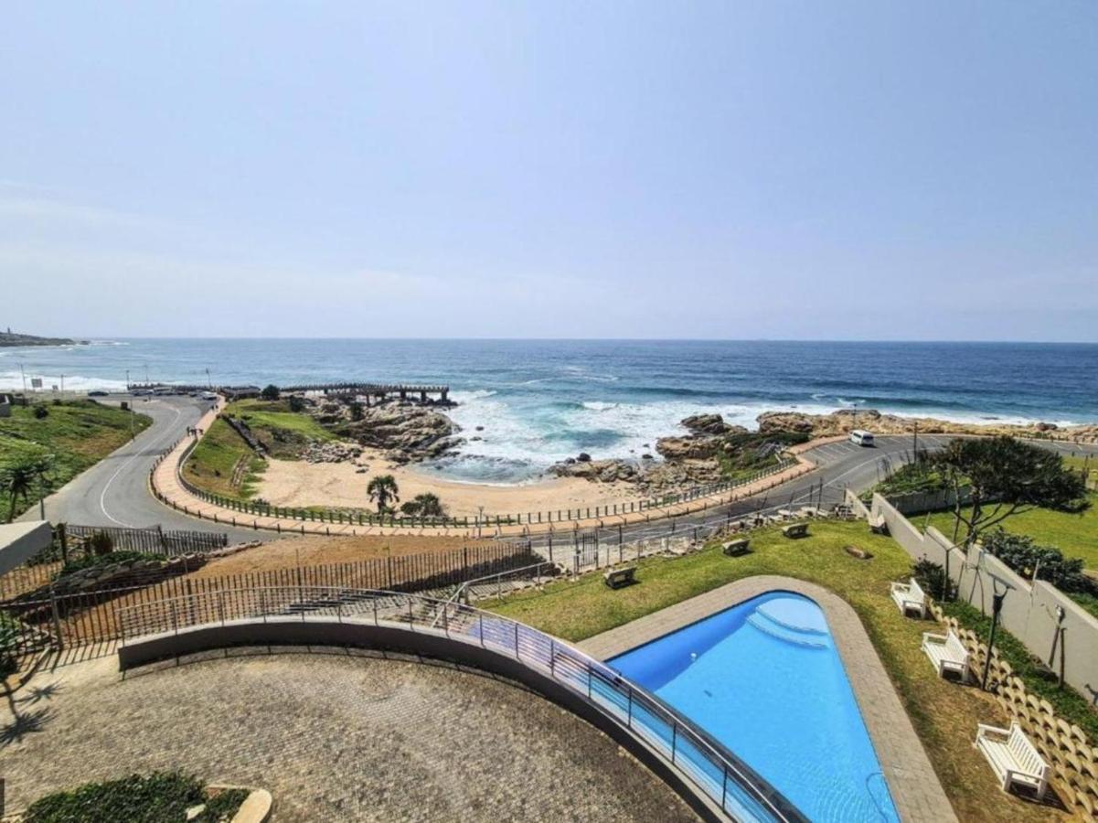 Whale Rock, Modern Beachfront Apartment Μάργκεϊτ Εξωτερικό φωτογραφία